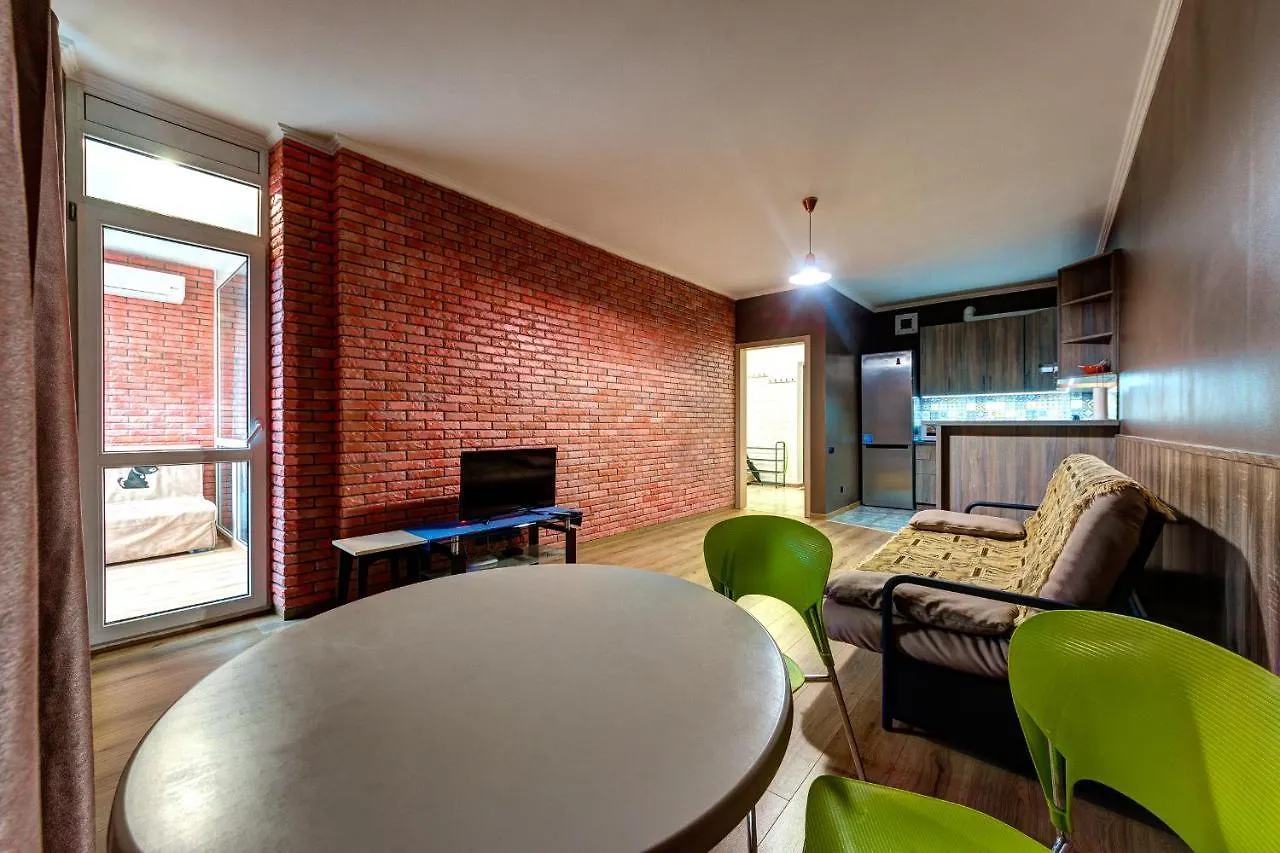 Apartments Near Ukraina Shopping Mall Kyjev 0*,